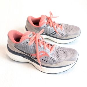 SAUCONY Triumph 18 Power Run Women's Athletic Running Shoes Size 8